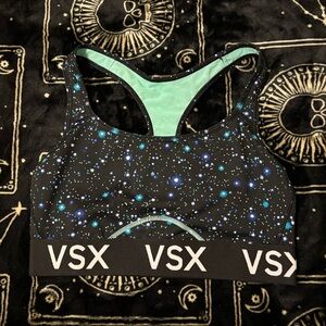 Victoria Sport Sports Bra